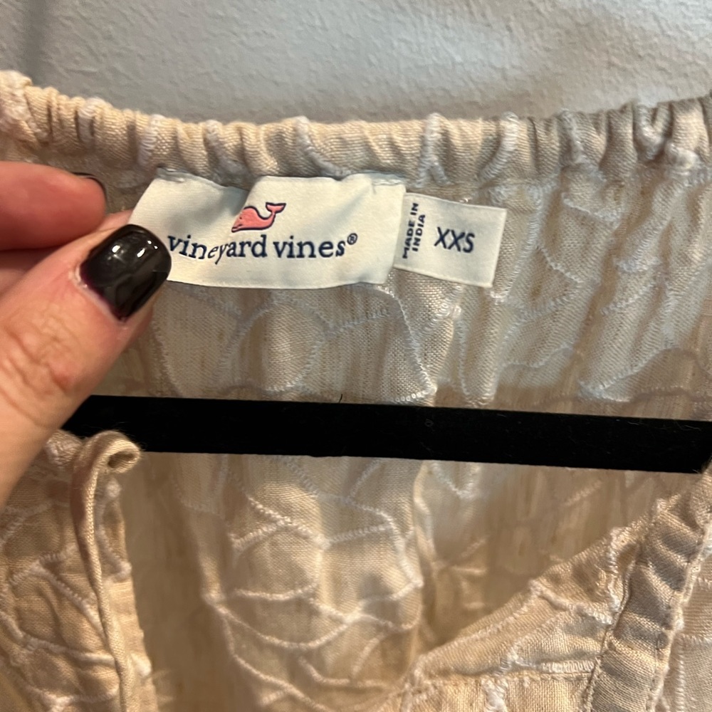 Vineyard vines dress - Picture 2 of 3